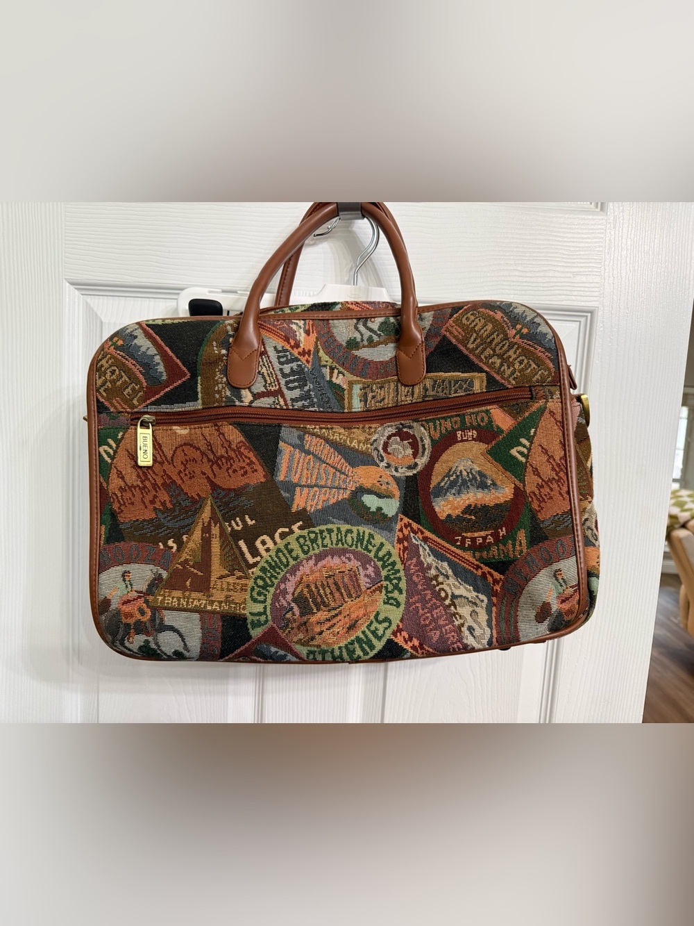 Bueno Vintage Tapestry Travel Bag Overnight Weekender Carry On Luggage Landmarks